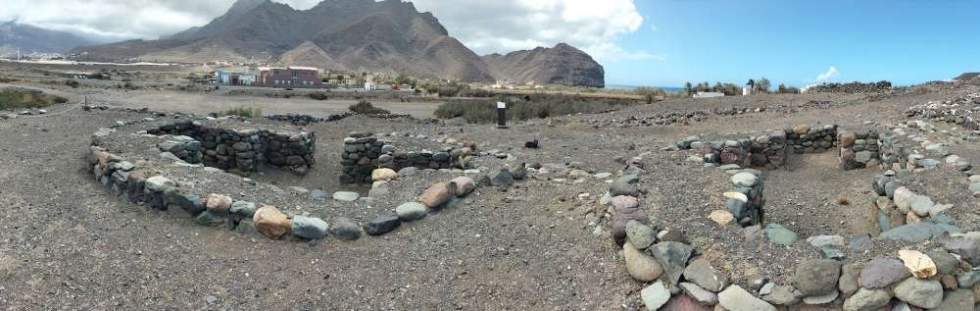 Cuando los tomates valieron más que la historia: así aniquiló Gran Canaria el 91% de su mayor ciudad prehispánica