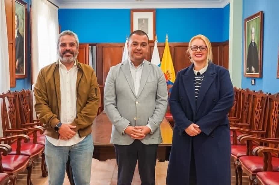 Alfredo Gonçalves, Pedro Rodríguez y Davinia García