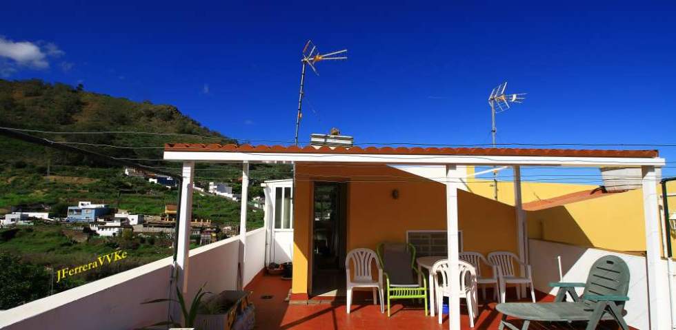 LA BRISA DE LA BAHÍA (270). Interpretaciones