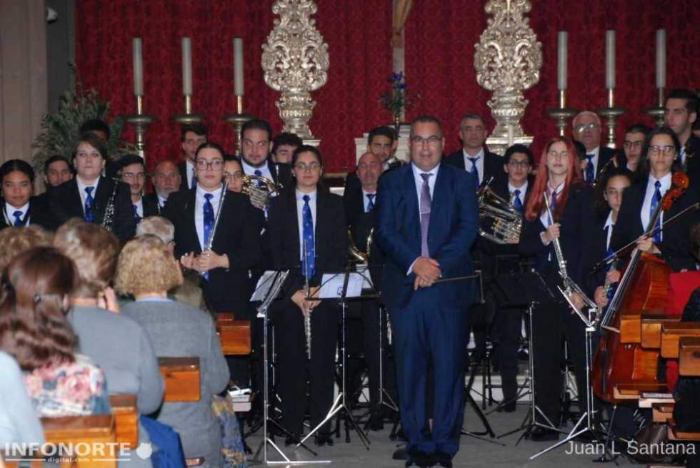 Concierto Sacro de la Banda de Música de Gáldar en el santuario de Santiago Apóstol