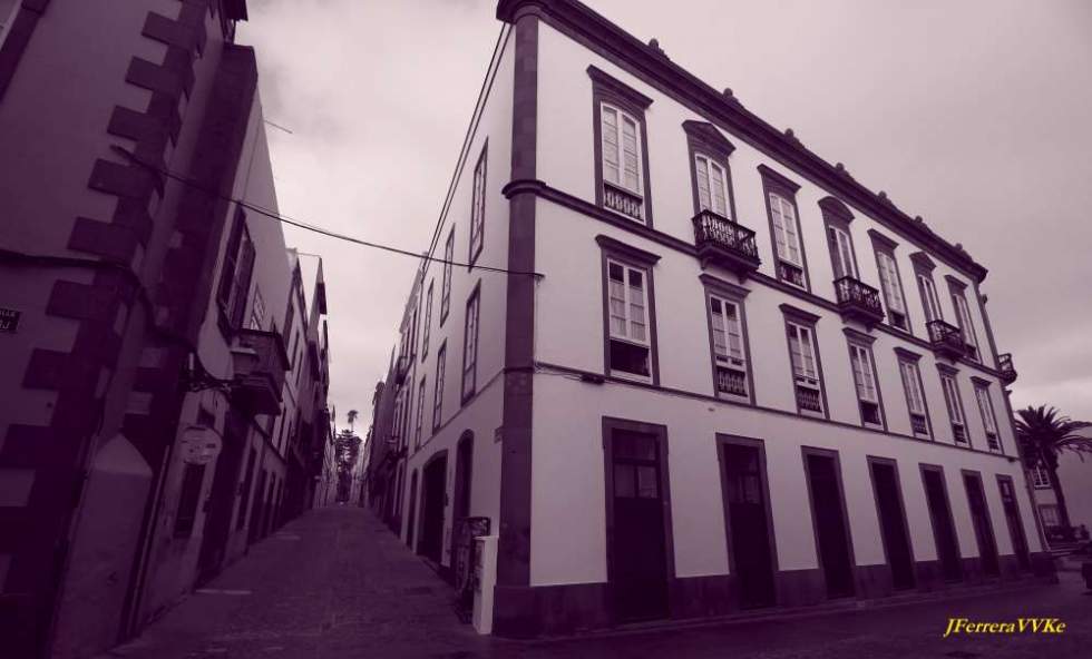 Casi enfrente de la Catedral. Foto: Juan FERRERA GIL