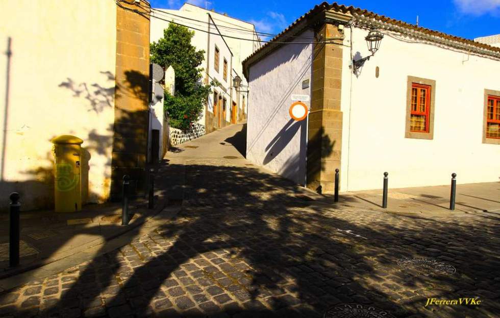 Adoquines. Juan FERRERA GIL