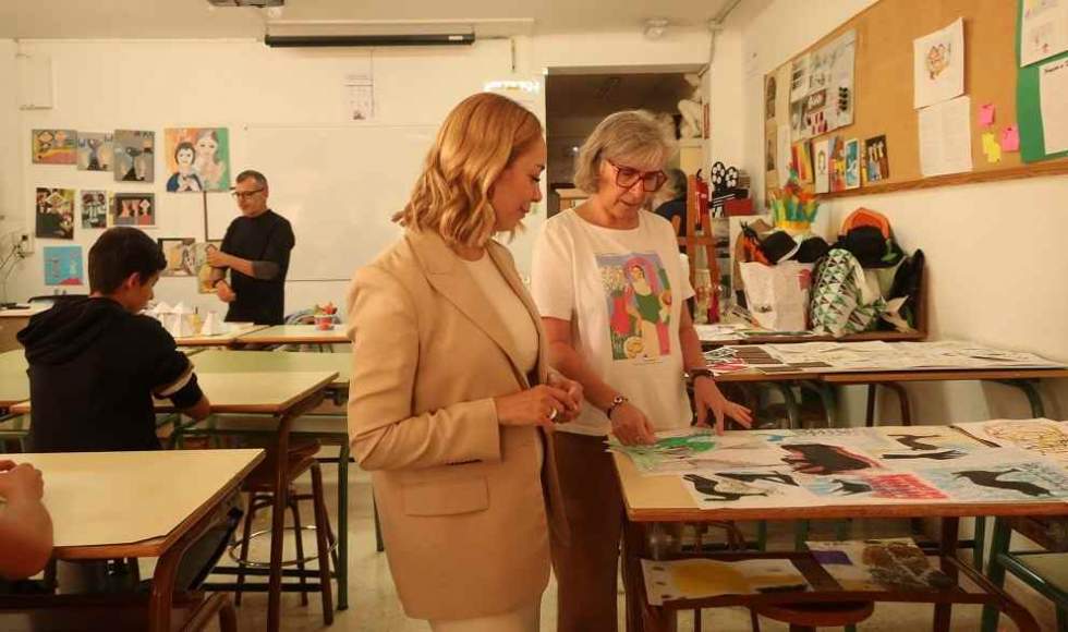 Guacimara Medina y Mara Caballero en la imagen