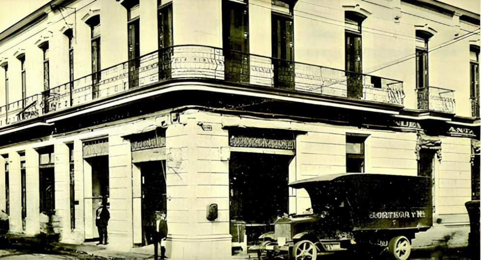 “EL PALACIO DE LA LECHE” (1925)