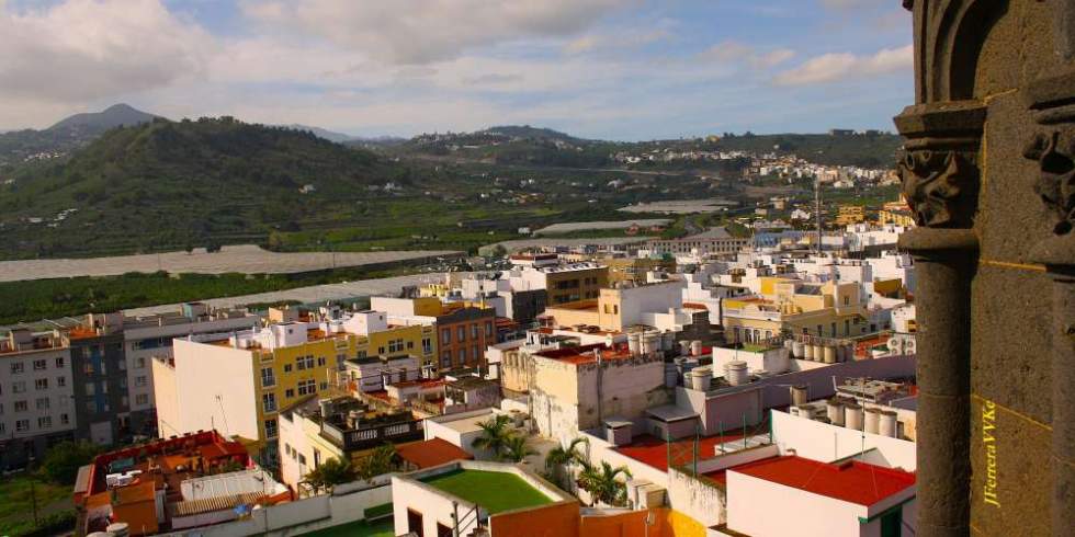 La curiosidad contagiosa (VII). Juan FERRERA GIL