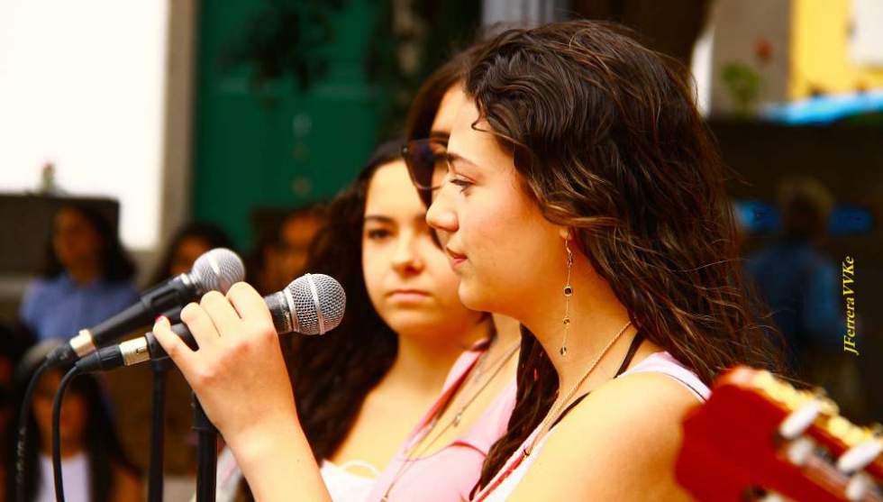 LA BRISA DE LA BAHÍA (282). Juventud. ¡Divino tesoro!