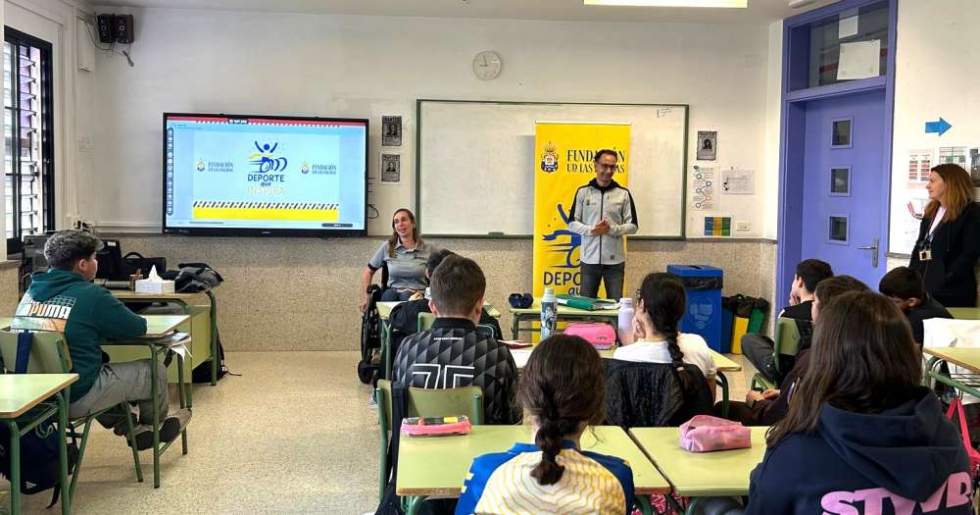 Una de las sesiones del proyecto celebrada en el IES Gu&iacute;a