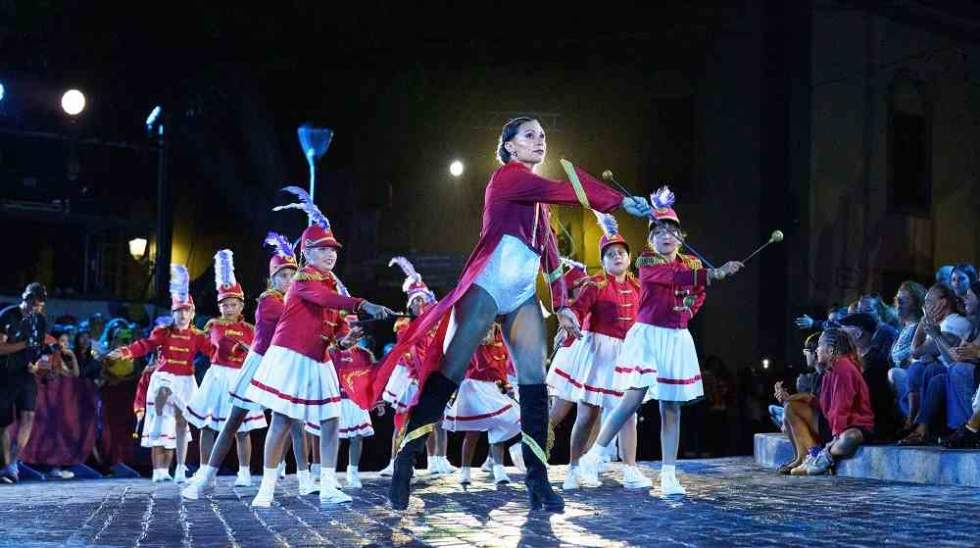 Festejos convoca una reunión informativa para el nuevo grupo de majorettes de la  Cabalgata de Carrozas