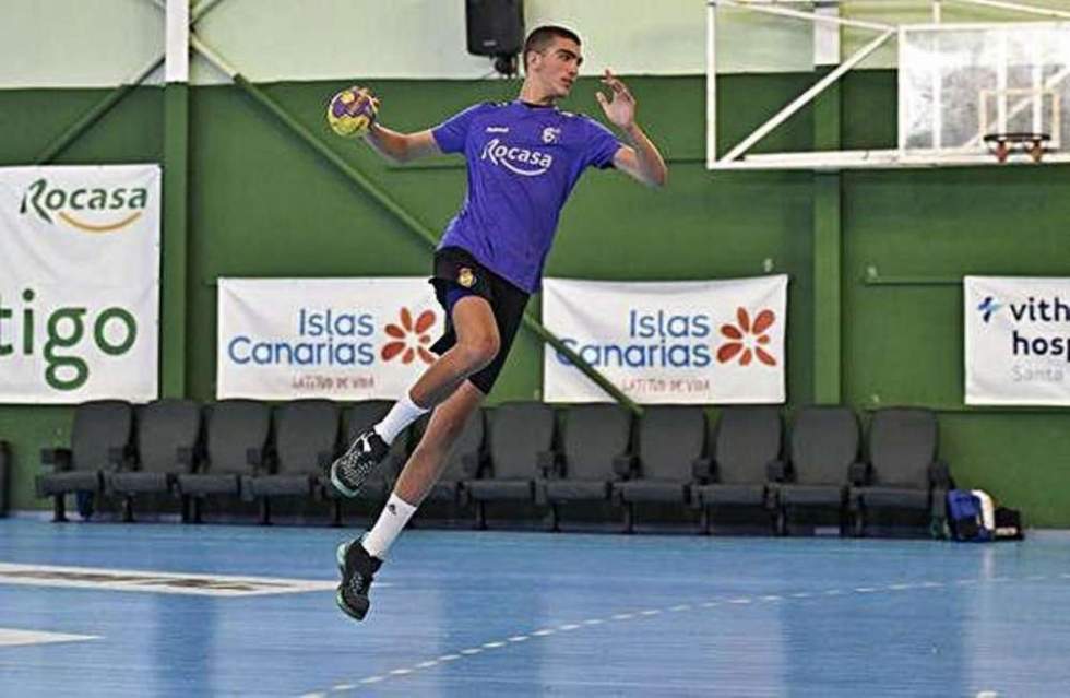 Ezequiel Conde se incorpora al MMT Fest Balonmano Gáldar Gran Canaria para la temporada 2026/27