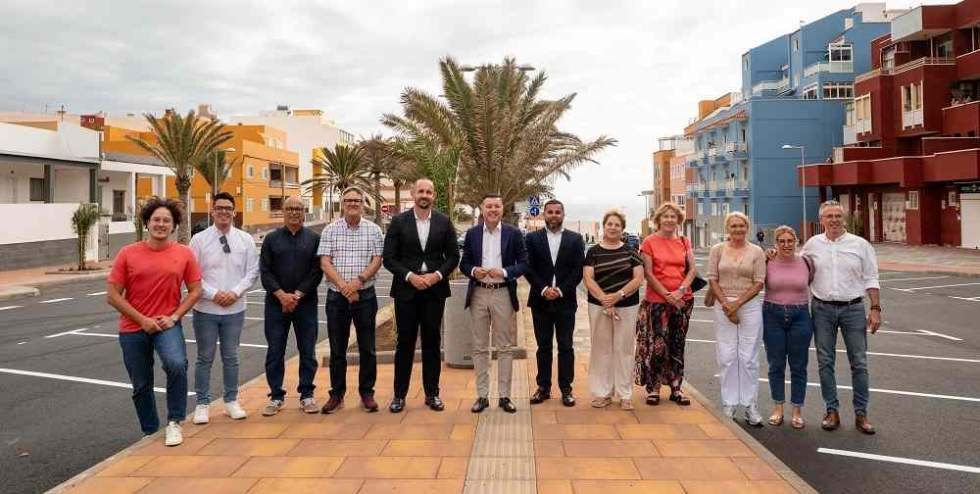 G&aacute;ldar inaugura la renovaci&oacute;n de la Avenida Alcalde Antonio Rosas, que transforma el acceso a la Playa de Sardina