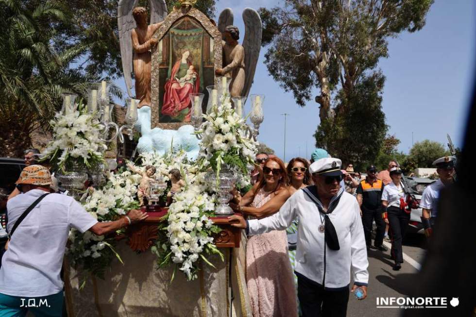 Agaete volvi&oacute; a recibir con devoci&oacute;n, a su Virgen de Las Nieves (fotos)