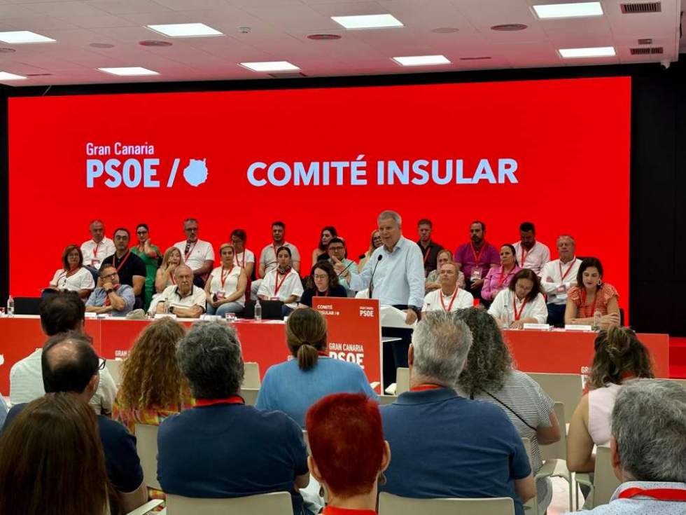 El PSOE de Gran Canaria acuerda por unanimidad celebrar en noviembre las primarias al Cabildo y los siete municipios donde corresponde este proceso