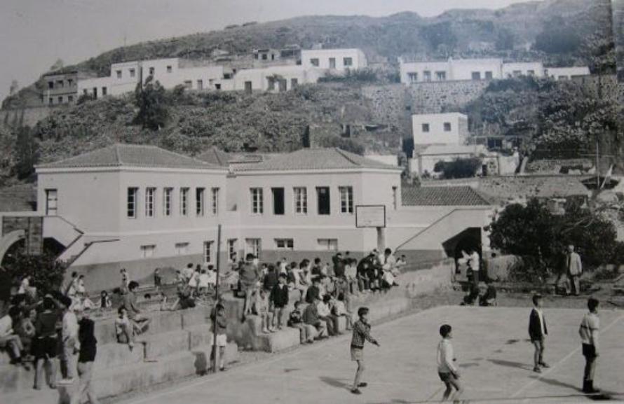 Ochenta años del Grupo Escolar de Agaete: memoria viva de un pueblo y su educación