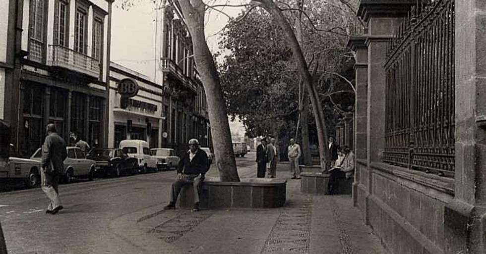 LA BRISA DE LA BAHÍA (250). Volver* (I)