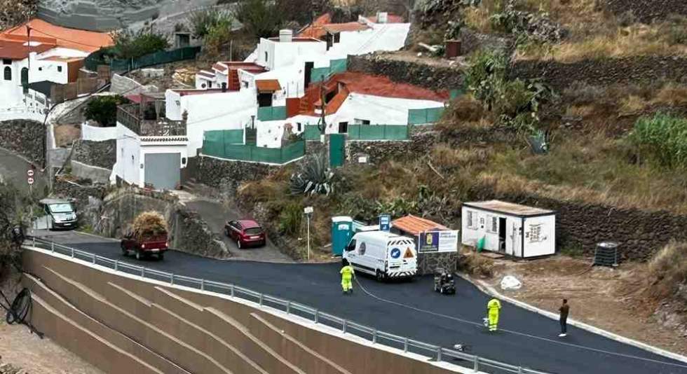 Reapertura de la carretera de Barranco Hondo