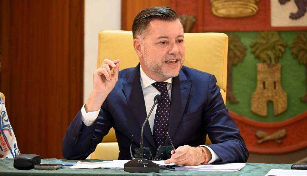Teodoro Sosa, alcalde de G&aacute;ldar, en el Pleno de septiembre