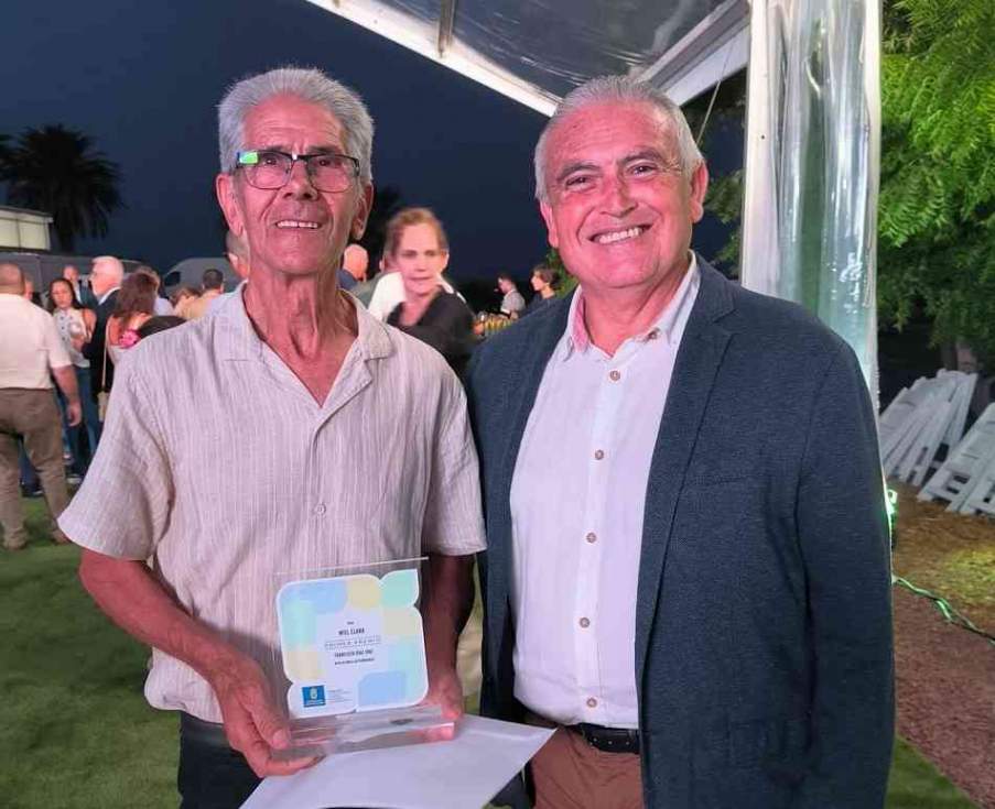 Reconocimiento Francisco D&iacute;az 'Paquito' (La Aldea)