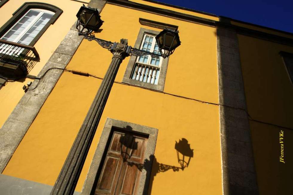 PHOTOTEX: 