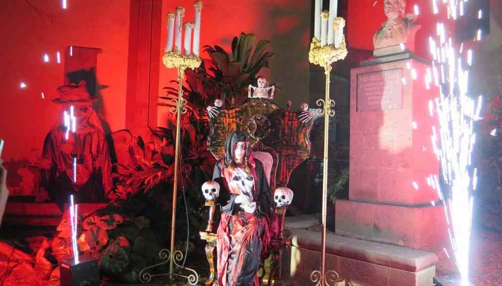 Alrededor de 1500 personas eligen Guía para disfrutar de la Noche más Terrorífica del año