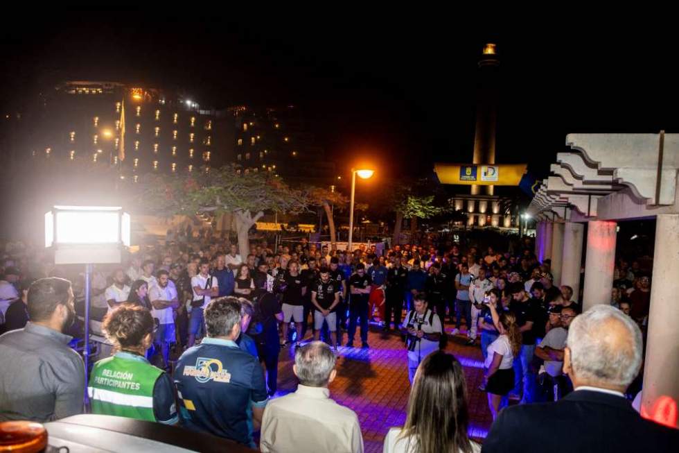 Anoche arrancó el rallye de Maspalomas con una salida de poca ceremonia