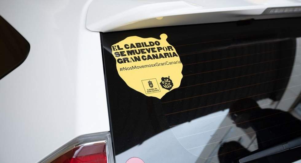 El Cabildo mantiene su apoyo al sector del taxi con medio millón de euros en ayudas para instalar sistemas de videovigilancia en los vehículos