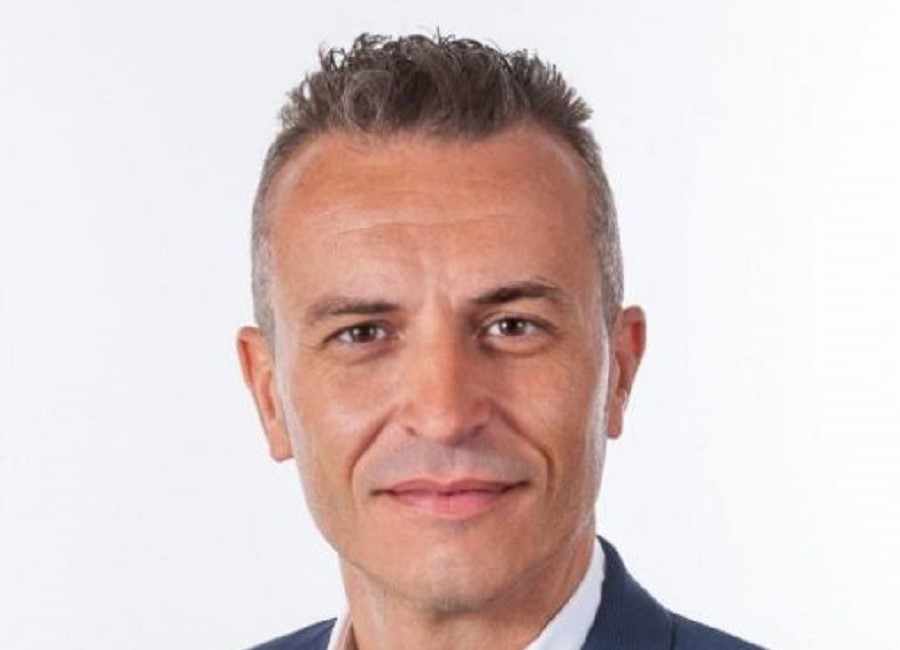 V&iacute;ctor Hern&aacute;ndez