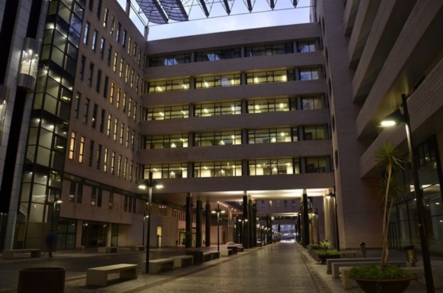 Hospital Doctor Negr&iacute;n