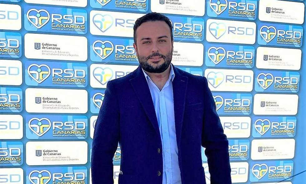 Alberto Hern&aacute;ndez