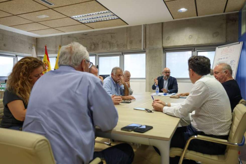 Imagen de la reunión de trabajo.