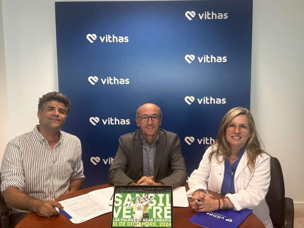 Firma del acuerdo entre Vithas y Top Time para la cobertura sanitaria de la San Silvestre