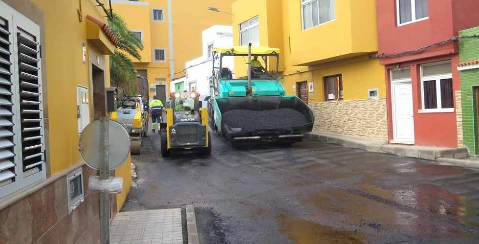 Con las obras de mejora de la calle La Palma, en La Atalaya, finalizaron los proyectos de asfaltado invluidos en el  Plan de Cooperaci&oacute;n del Cabildo de Gran Canaria con los Ayuntamientos  2025