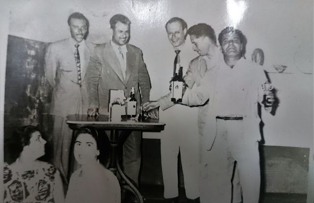 Entrega de premios con motivo de competiciones de juegos de mesa y deportivos.