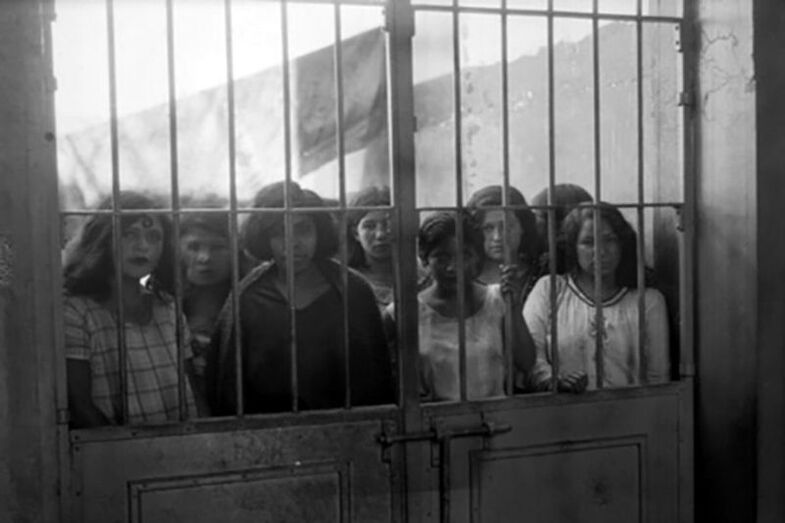 cárcel mujeres solteras
