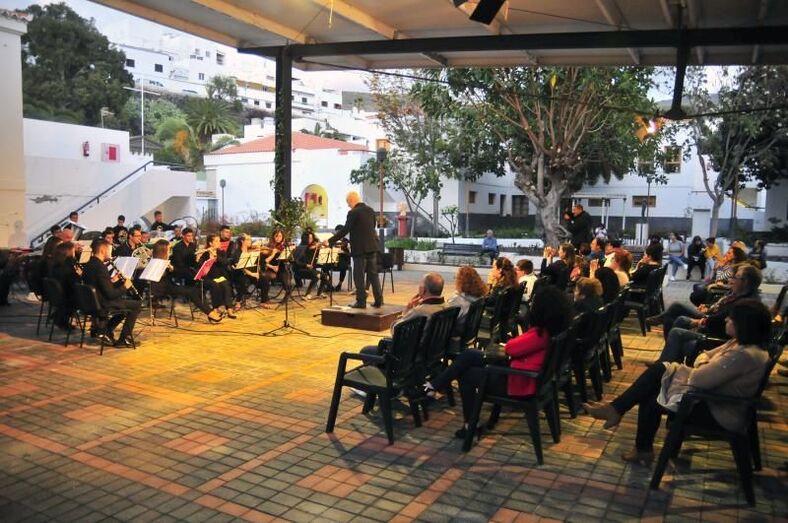 170409 concierto semana santa banda 1