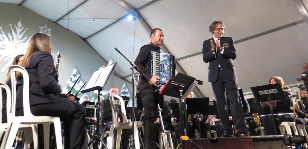 conciertoañonuevoaaete2017