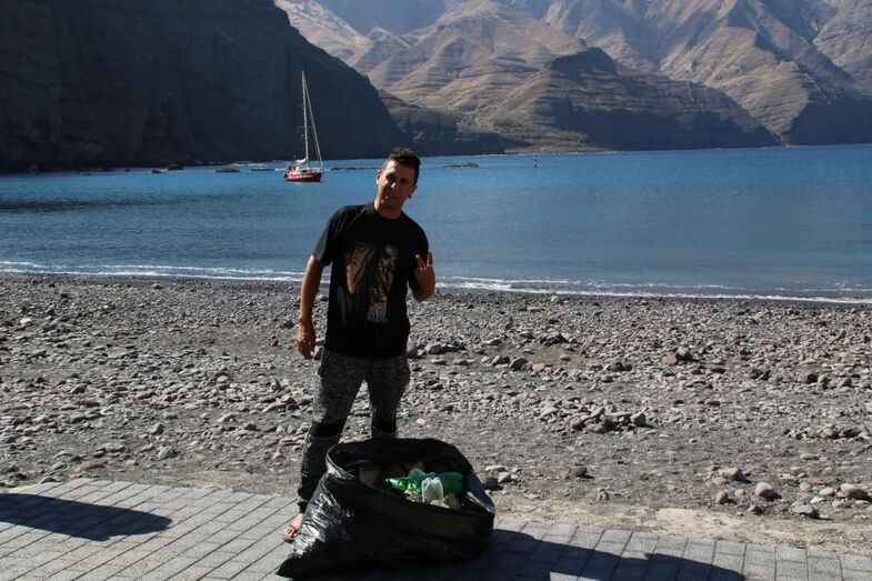 antoniohuelgaescombros