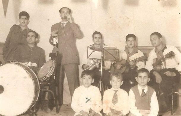 Orquesta de los años cuarenta y cincuenta, baile en el casino, foto familiar.