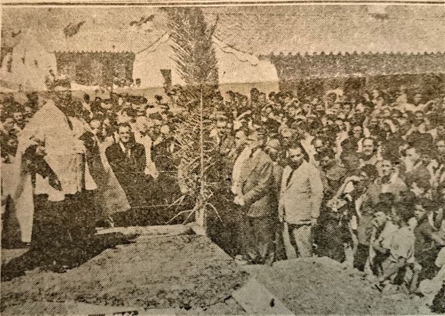 Imágenes del acto en la prensa de la época (La Falange)