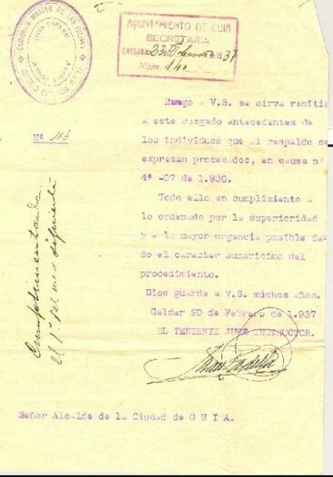 Escrito del Juzgado Militar Eventual de Galdar dirigido al Alcalde  de Guía