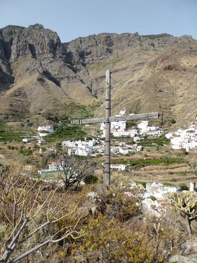 Cruz del roque de San Pedro en la actualidad, del interesante blog cruces de Gran Canaria.