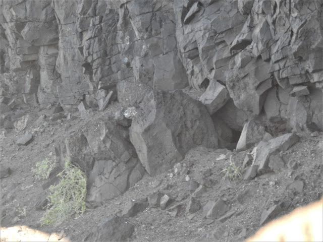 Roque Antigafo, cueva semi taponada por desprendimientos.