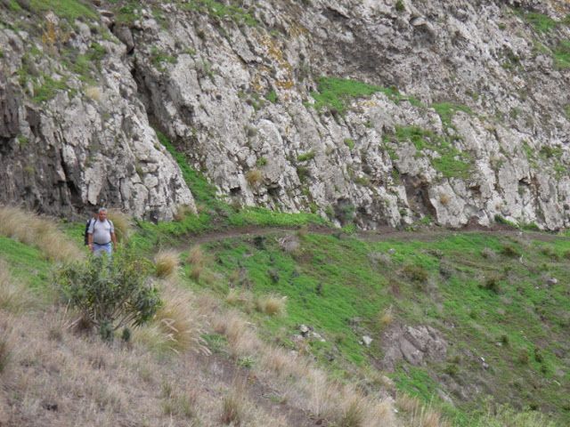 Camino proximidades Roque Bermejo