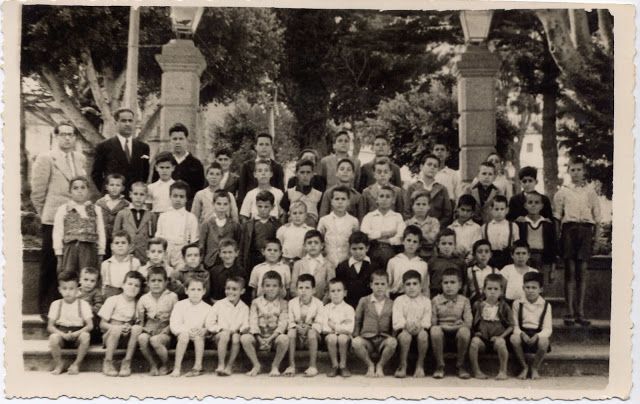 Excursiones de los niños de la escuela. 