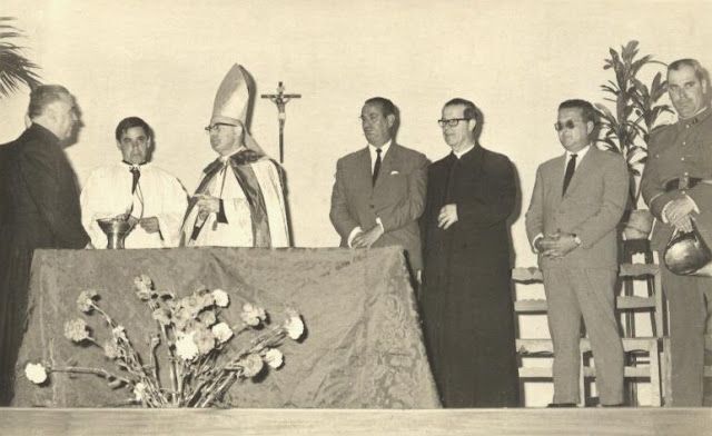 Visita obispo  Infantes Florido 1969.