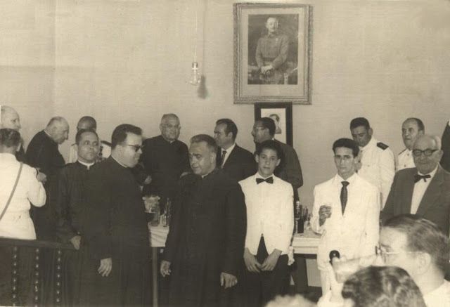Visita obispo  Infantes Florido 1969.