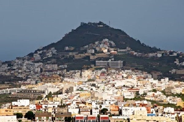 montaña de arucas