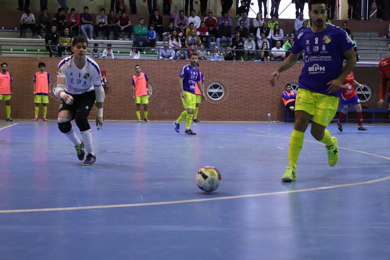 53b7d051 6228 4c52 b957 9b80b395d56a