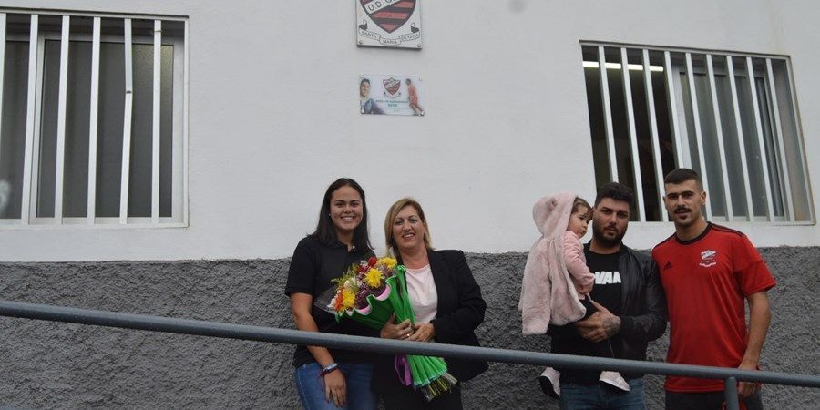 2a418382 b91b 4837 a1a7 5444b4f34b29