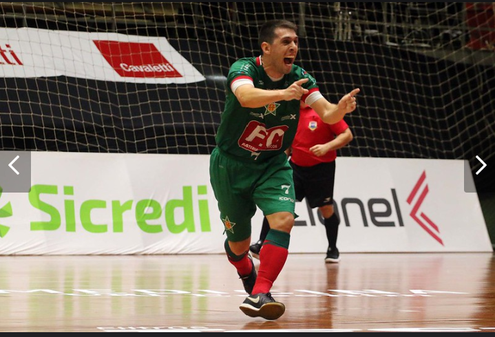 b009e399 be60 4cd5 b599 27b9121b9a79