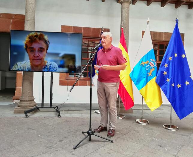 141021 Rueda de prensa PEVOLCA